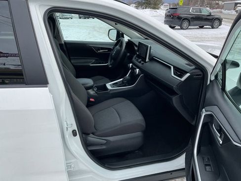 Used 2023 Toyota RAV4 XLE image 30