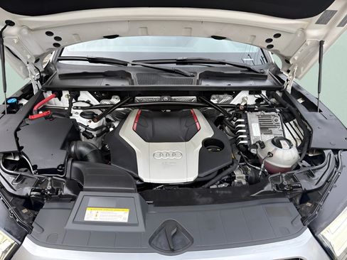 Used 2018 Audi SQ5 Prestige AWD/4WD image 24