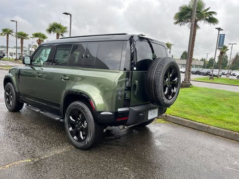 New 2026 Land Rover Defender 110 X-Dynamic SE AWD/4WD image 3