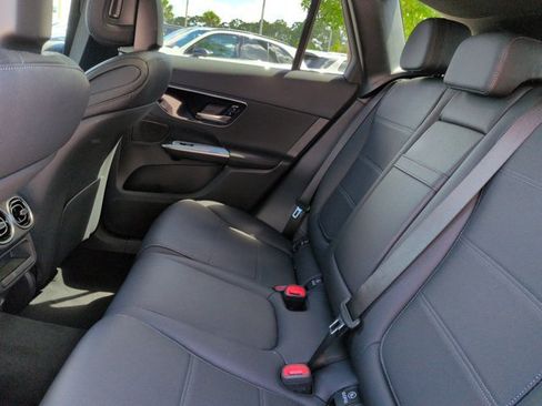 New 2026 Mercedes-Benz GLC 300 image 14