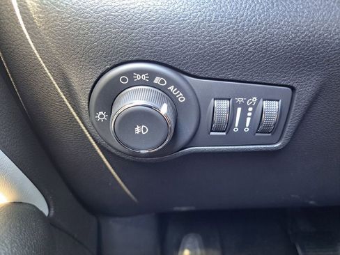 New 2026 Jeep Compass Limited image 14