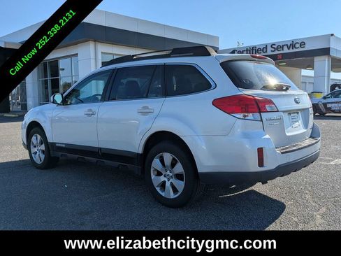 Used 2012 Subaru Outback 2.5i Limited image 6