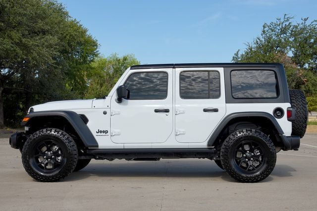 Used 2025 Jeep Wrangler Unlimited Sport AWD/4WD image 4