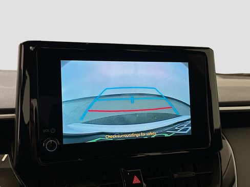 Used 2025 Toyota Corolla LE image 23