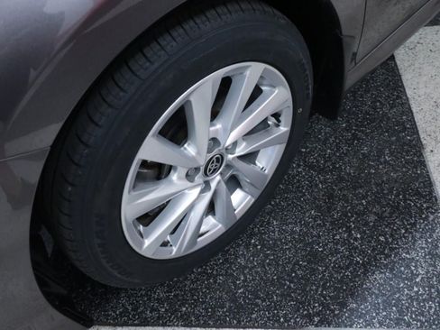 Used 2023 Toyota Camry LE FWD image 32