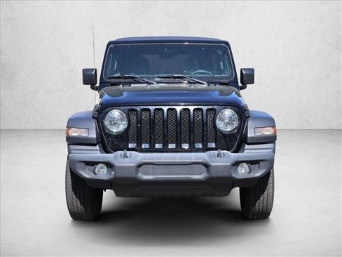 Used 2020 Jeep Wrangler Unlimited Sport AWD/4WD image 2