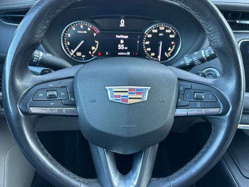 Used 2023 Cadillac XT4 Premium Luxury image 25