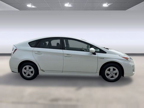 Used 2010 Toyota Prius Two FWD image 8