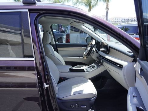 Used 2023 Hyundai Palisade Limited FWD image 25