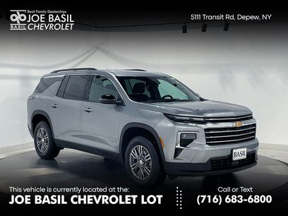 Used 2026 Chevrolet Traverse LT