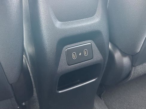 Certified 2024 Hyundai Venue SEL image 15