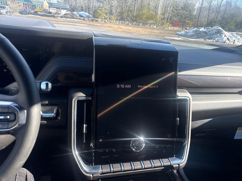 New 2026 GMC Yukon XL Elevation AWD/4WD image 42