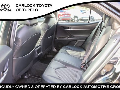 Used 2023 Toyota Camry SE image 11