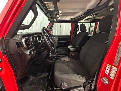 Used 2018 Jeep Wrangler Unlimited Sport S AWD/4WD image 23