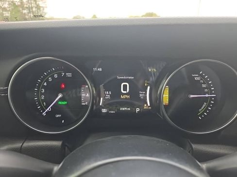 Used 2022 Jeep Wrangler Unlimited Rubicon 4xe w/ Steel Bumper Group image 15