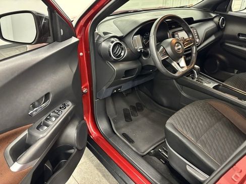 Used 2022 Nissan Kicks SR image 11