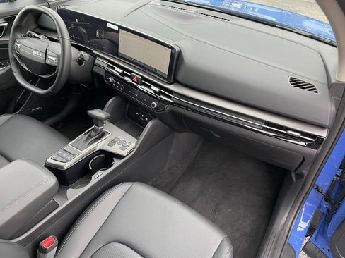 New 2026 Kia Sportage SX image 33