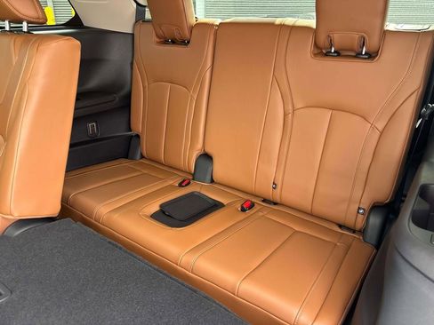 Certified 2023 INFINITI QX60 Sensory w/ Vision Package AWD/4WD image 12