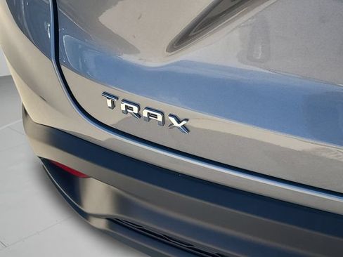 New 2026 Chevrolet Trax LS FWD image 31