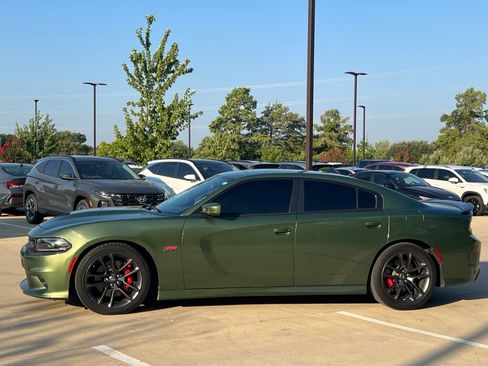 Used 2022 Dodge Charger Scat Pack RWD image 6