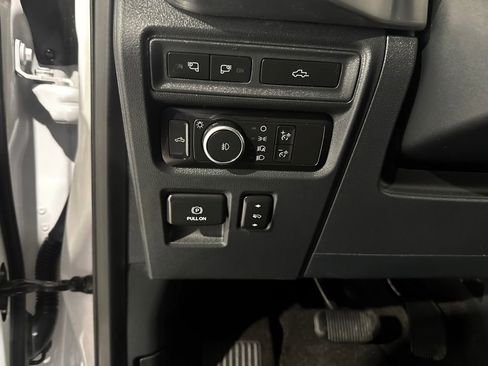 Used 2021 Ford F150 Lariat w/ Equipment Group 502A High AWD/4WD image 37