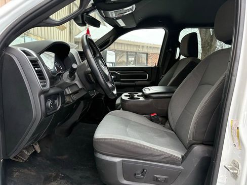 Used 2024 RAM 3500 Big Horn image 14