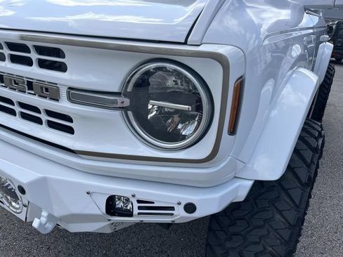 Used 2022 Ford Bronco 2-Door AWD/4WD image 8