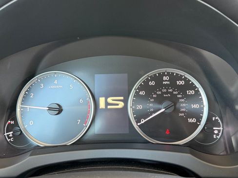 Used 2024 Lexus IS 300 w/ Premium Package RWD image 11