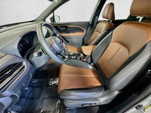 Used 2026 Subaru Forester Touring AWD/4WD image 19