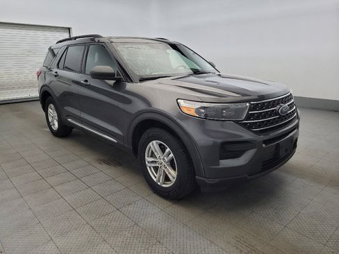 Used 2020 Ford Explorer XLT w/ Comfort Package image 13