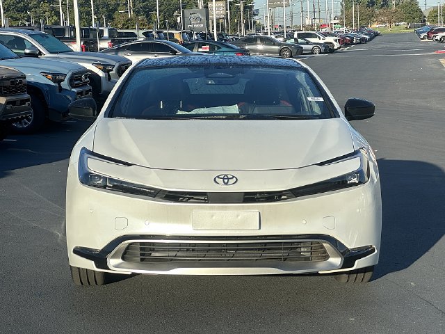New 2026 Toyota Prius Plug-In Hybrid FWD image 2