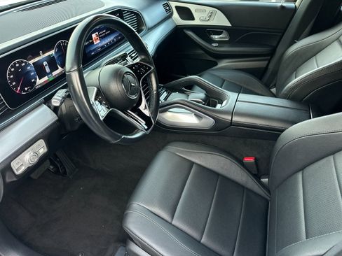 Certified 2024 Mercedes-Benz GLE 450e 4MATIC image 9