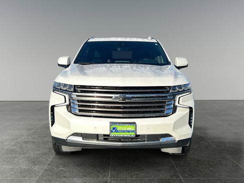 Used 2023 Chevrolet Tahoe High Country image 2