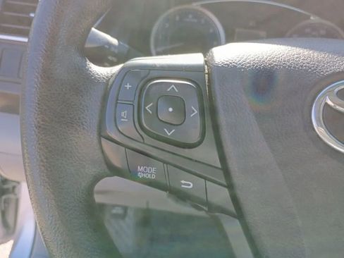 Used 2016 Toyota Camry LE FWD image 15