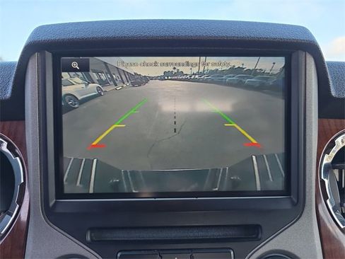 Used 2015 Ford F350 King Ranch w/ King Ranch w/Chrome Package image 28