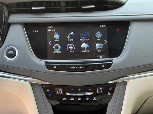 Used 2019 Cadillac XT5 Premium Luxury FWD image 31
