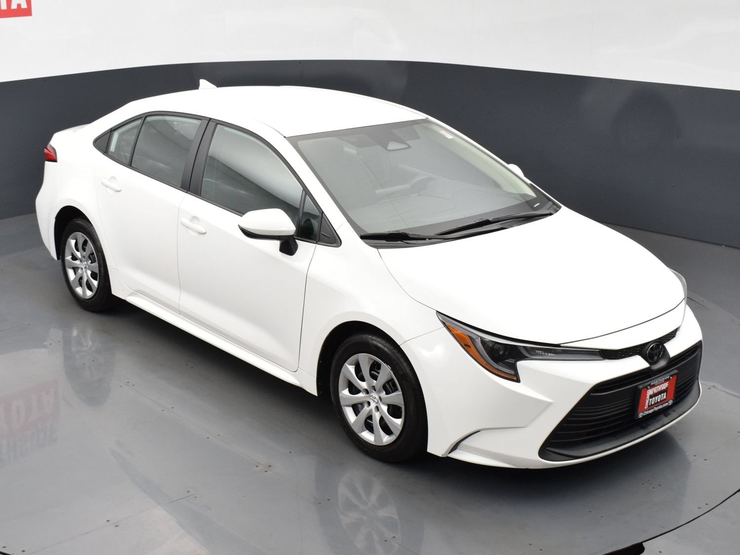 Used 2025 Toyota Corolla LE FWD image 21