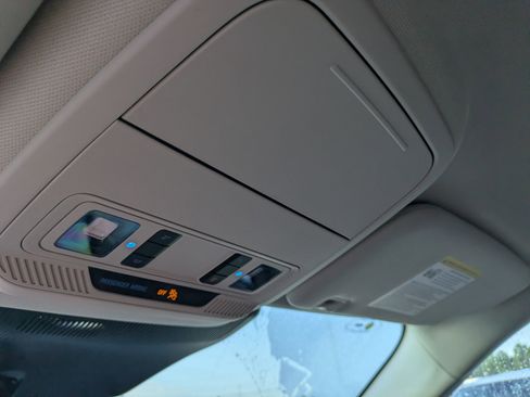 New 2026 Ford Explorer Active RWD image 24