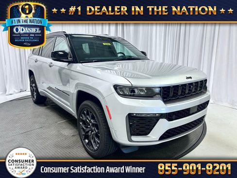 New 2026 Jeep Grand Cherokee L Summit AWD/4WD image 1