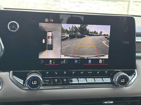New 2026 GMC Canyon Denali AWD/4WD image 5