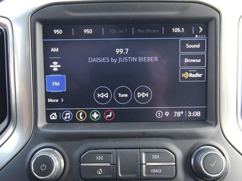 Used 2021 Chevrolet Silverado 1500 LTZ image 34