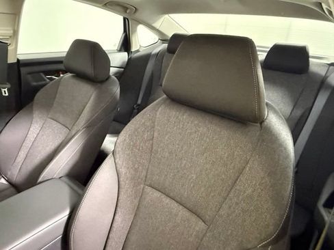 Used 2025 Honda Accord SE image 31