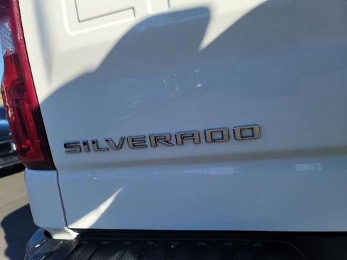 Used 2020 Chevrolet Silverado 1500 LT Trail Boss image 32