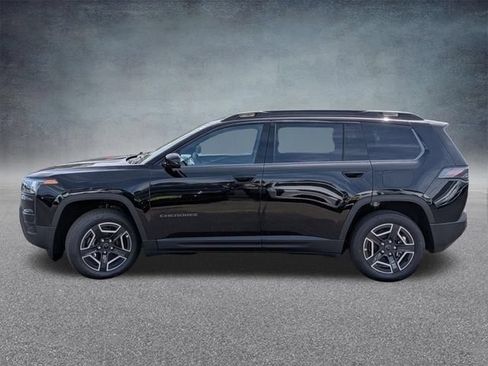 New 2026 Jeep Cherokee Laredo AWD/4WD image 8