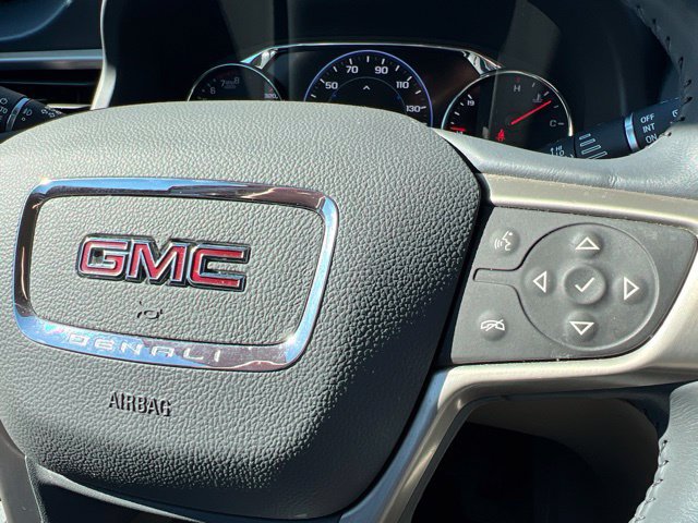 Used 2021 GMC Acadia Denali w/ Denali Ultimate Package AWD/4WD image 30
