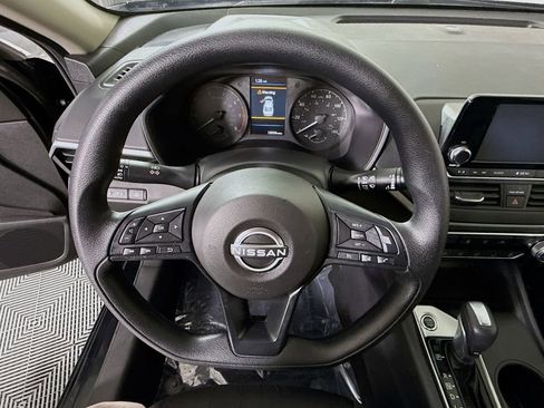 Certified 2024 Nissan Altima 2.5 S FWD image 19