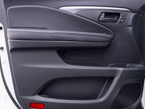 Certified 2023 Honda Passport EX-L image 14