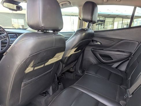 Used 2020 Buick Encore Essence image 30