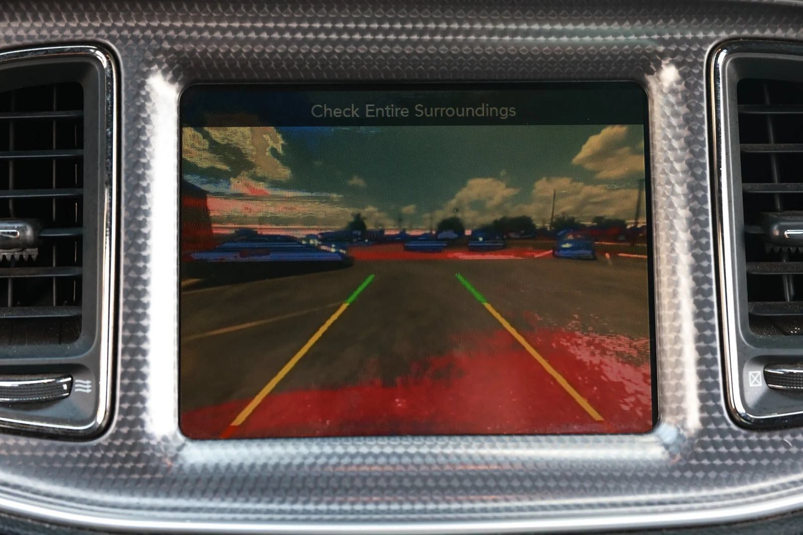 Used 2015 Dodge Challenger SRT Hellcat RWD image 32