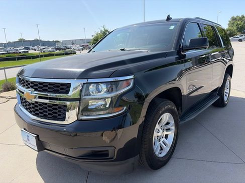 Used 2017 Chevrolet Tahoe LT AWD/4WD image 4
